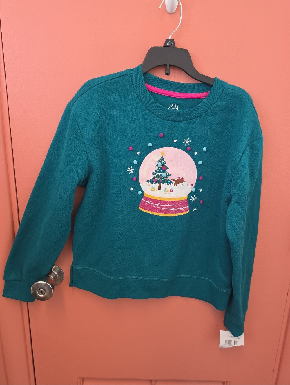NWT Falls Creek Girls Size XL(14/16) Snow Globe Christmas Crewneck Sweatshirt